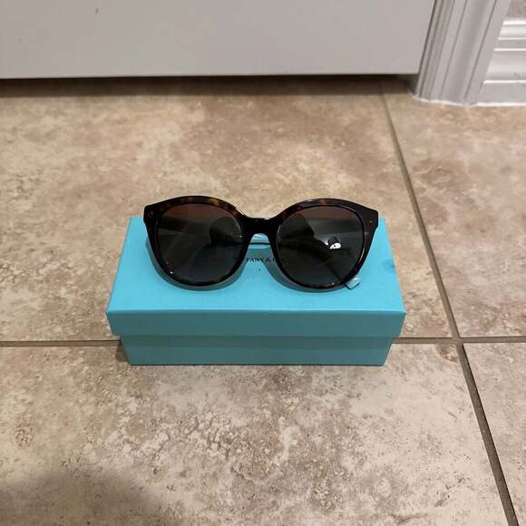Tiffany & Co TF4164 8015/3B Cat Eye Blue Havana Sunglasses NIB #313 - Picture 1 of 3